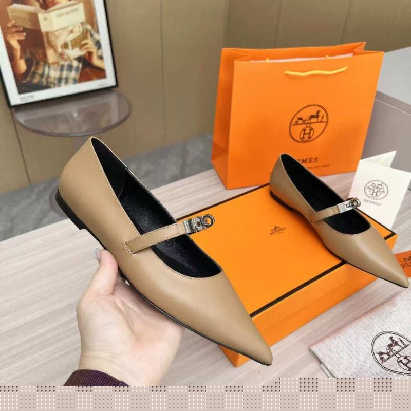 H**mes flat shoes